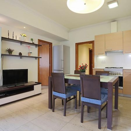 Aparteasy - Family Apartment Sant Antoni Barcelona Exterior foto