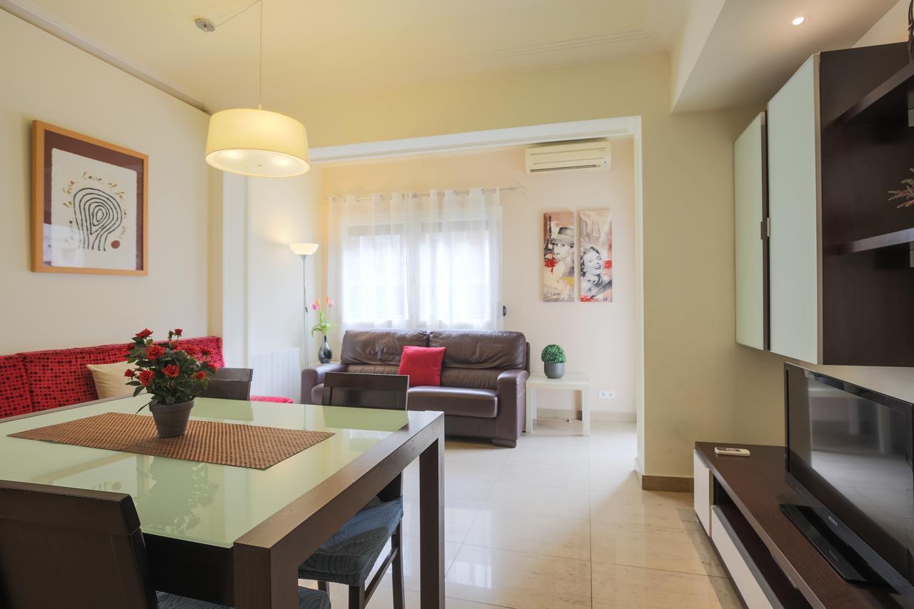 Aparteasy - Family Apartment Sant Antoni Barcelona Habitación foto